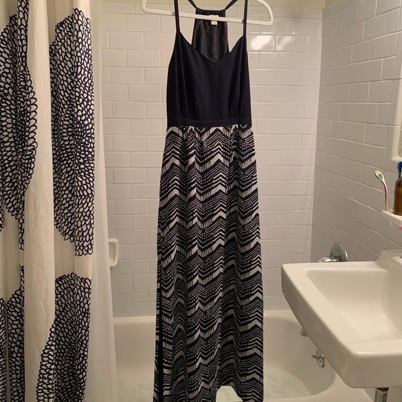 💗HOST PICK!💗J. Crew Chevron Maxi Dress - Picture 3 of 14